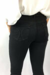 OurFavouriteJeansEver-Denim-Kym-8001