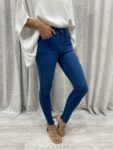 OurFavouriteJeansEver-Denim-Kym-8001