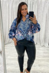 TheWillowBlouse-NavyFloral.Jennifer8_9